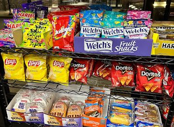 pennsylvania/allentown/shop/studio-8-grocery-and-smoke-shop