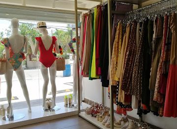 dominican-republic/santiago/los-jardines/shop/cameliacouture
