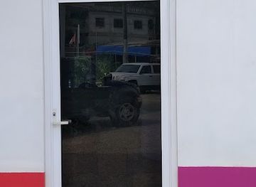 belize/san-ignacio/shop/esmeralda-s-closet