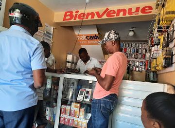 haiti/nord-est/shop/rosalinda-cell-et-store