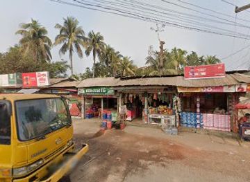 bangladesh/lawachara-national-park/shop/arshad-store