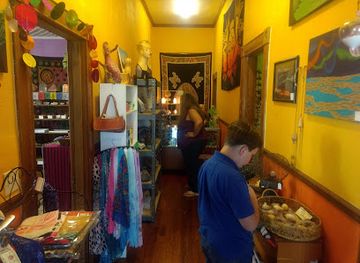 florida/pensacola/shop/a-bead-and-crystal-house