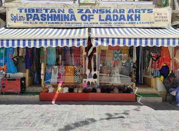 india/leh/shop/pashmina-of-ladakh