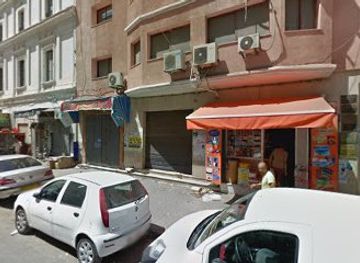 tunisia/tunis/medina-of-tunis/shop/boutique-de-peinture-et-aloevera