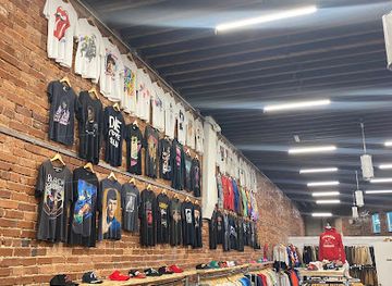 tennessee/chattanooga/shop/poor-taste