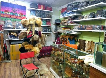 pakistan/hunza-valley/shop/hunza-leather-threadz