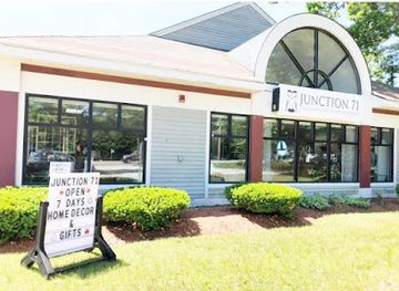 new-hampshire/merrimack-valley/shop/junction-71