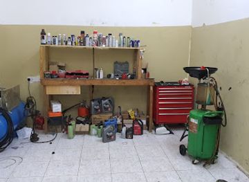 oman/ibri/shop/vehicle-electrical-repair-battery-charging-oil-change