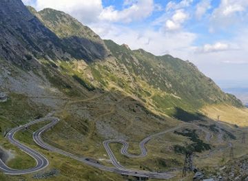 romania/transfagarasan-highway/shop/popas-cu-bunatati