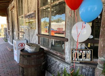 florida/suwannee-river/shop/suwannee-hardware-feed