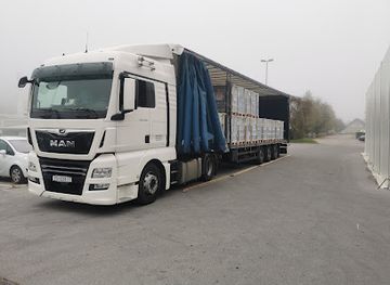 slovenia/zasavje/shop/biroprodaja-storitve-in-trgovina-d-o-o-poslovni-center-zagorje