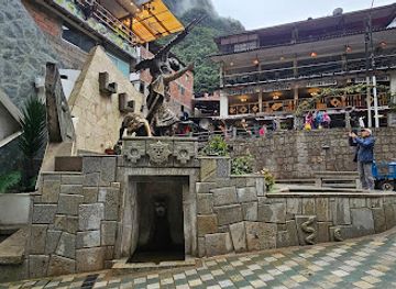 peru/machu-picchu/shop/inka-statue