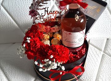 barbados/bridgetown/shop/deluxe-box-gift-shop