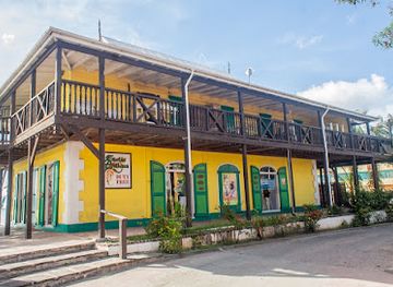 antigua-and-barbuda/liberta/shop/exotic-antigua