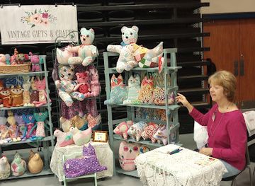 texas/red-river-valley/shop/vintage-crafts-gifts