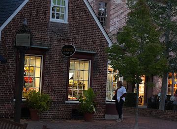 virginia/williamsburg/shop/j-fenton-gallery