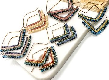 iowa/iowa-city/shop/the-house-of-dotl-izhi