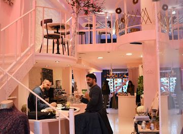 greece/athens/koukaki/shop/f-by