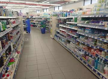 luxembourg/echternach-lake/shop/action