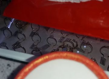 bosnia-and-herzegovina/una-sana-canton/shop/boutique-new-look-1