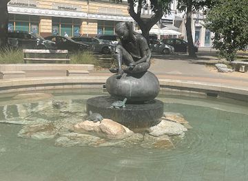 hungary/kecskemet/shop/best-divataru