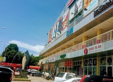 tanzania/dar-es-salaam/oyster-bay/shop/laxri