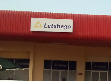 botswana/palapye/shop/letshego