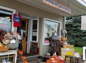 wisconsin/great-river-road/shop/tim-s-cheese-finders-keepers