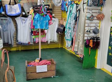 the-bahamas/eleuthera/shop/dilly-dally