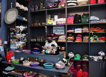 kenya/aberdare-national-park/shop/kazuri-gift-shop