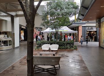 australia/central-west/shop/rouse-hill-town-centre