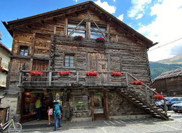 italy/livigno/shop/carpisa-livigno-store