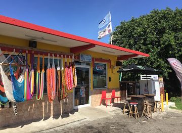 puerto-rico/rincon/shop/route-413-smoke-shop-licor-store