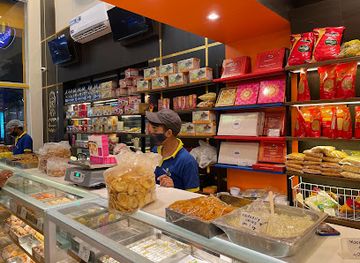 india/northern-plains/shop/ghasitaram-s-sweets-snacks
