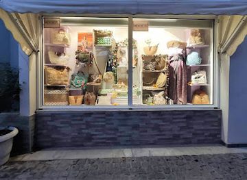 greece/samos/shop/bizarre-accessories