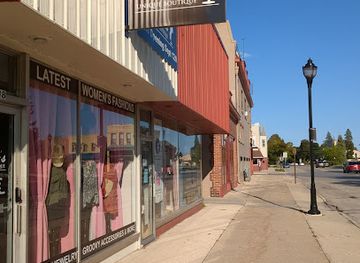 wisconsin/sheboygan/shop/anna-s-unique-boutique