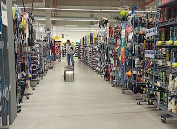 czechia/plzen/shop/decathlon-plzen