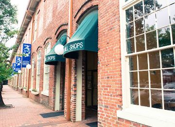 north-carolina/piedmont-triad/shop/carr-mill-mall