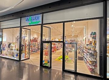 switzerland/zurich/shop/walder-junior