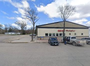 canada/pembina-valley/shop/pembina-co-op-crystal-city-food-store-marketplace