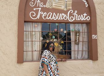 tennessee/memphis/shop/treasure-chest-boutique