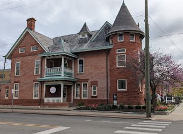 indiana/fort-wayne/shop/sharon-s-victorian-house-gifts