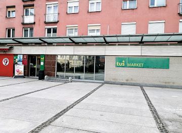 slovenia/kamnik/shop/tus-market-kamnik-metka