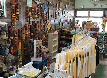 florida/st-petersburg/shop/gulfport-beach-bazaar