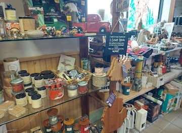 michigan/tahquamenon-falls-state-park/shop/luce-moose-mercantile-l-l-c