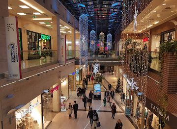 hungary/kunsag/shop/corvin-plaza-shopping-mall