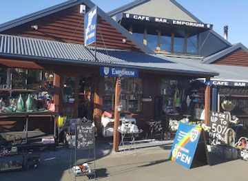 new-zealand/canterbury/shop/route-72-cafe-bar-emporium