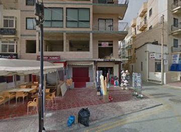 malta/marsalforn-bay/shop/village-crafts-souvenir-shop