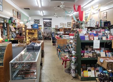 california/central-valley/shop/merced-antique-mall