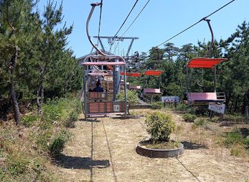 japan/tottori-sand-dunes/shop/tottori-dune-tourist-lift-dune-station